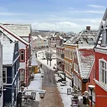 Authentic In Heart Of Apartment