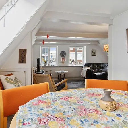 Apartment Authentic In Heart Of *